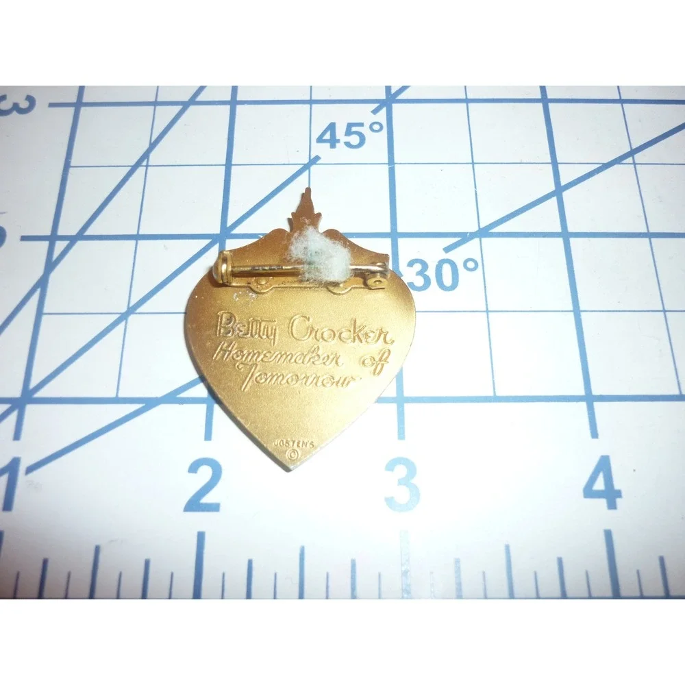 Vintage Betty Crocker Homemaker of Tomorrow Jostens Heart Fireplace Pin Brooch
